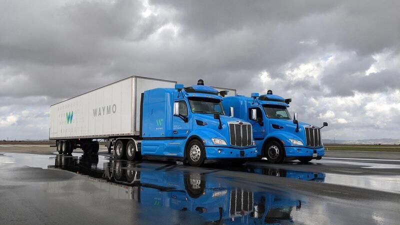 Camion a guida completamente autonoma: accordo fra Waymo e Daimler