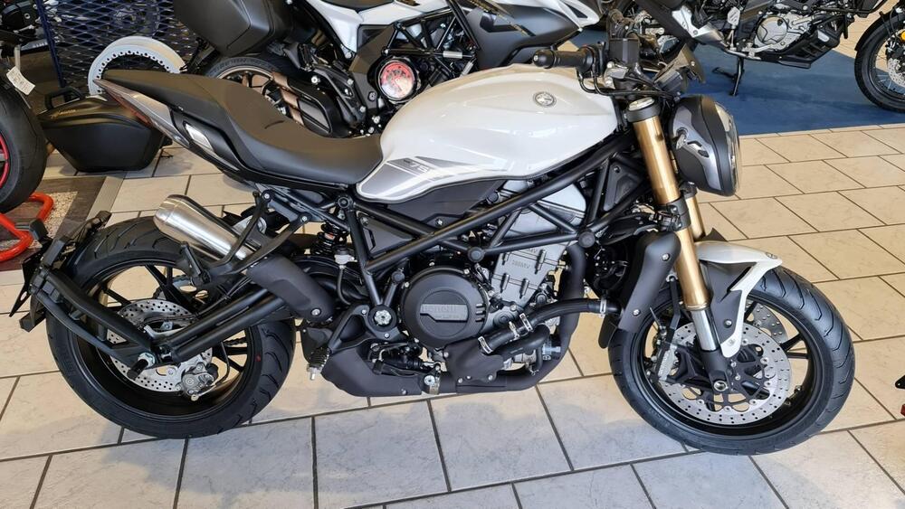 Benelli 752 S (2019 - 20) (8)