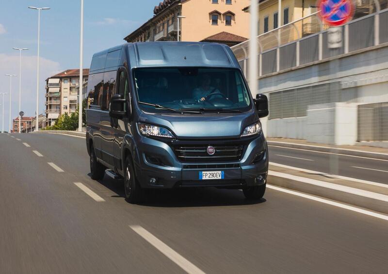 Fiat e-Ducato Furgone (2023-->>) (3)