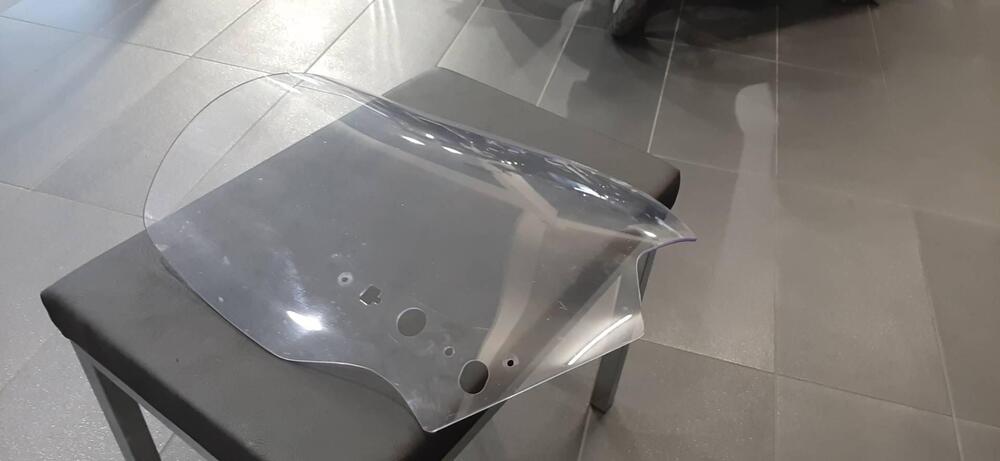 PARABREZZA T MAX 530 Yamaha (2)