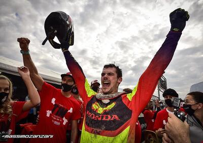 MX 2020. Tim Gajser e Tom Vialle si aggiudicano i titoli MXGP e MX2 a Pietramurata