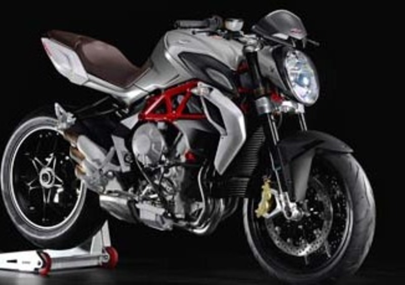 MV Agusta Brutale 800. La parola ai concessionari