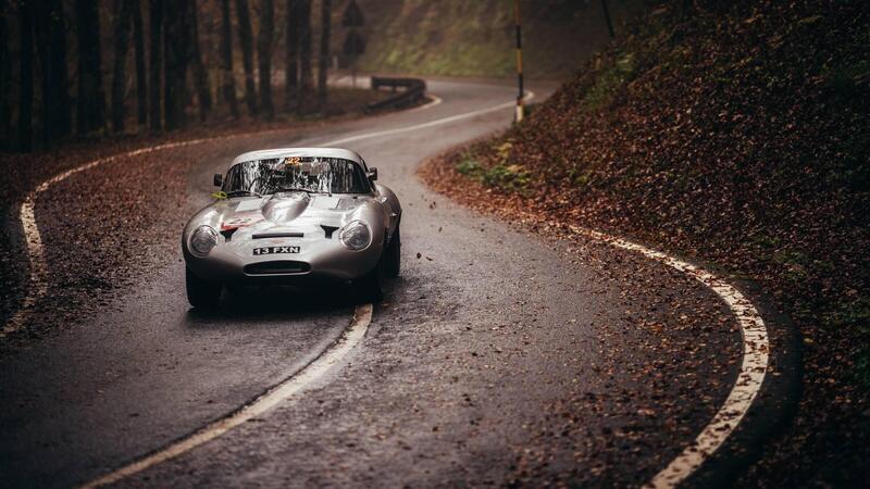 Classic &amp; Historic. Corsa VS Regolarit&agrave;, Tour de Corse Historique VS Modena 100 Ore