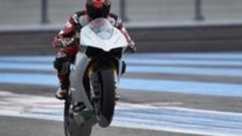 Schumacher, in pista sulla Ducati Panigale