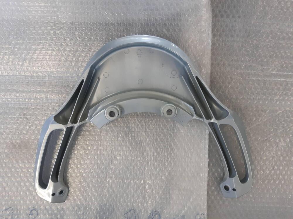 MANIGLIONE MALAGUTI MADISON 125-200-250-400 (2)