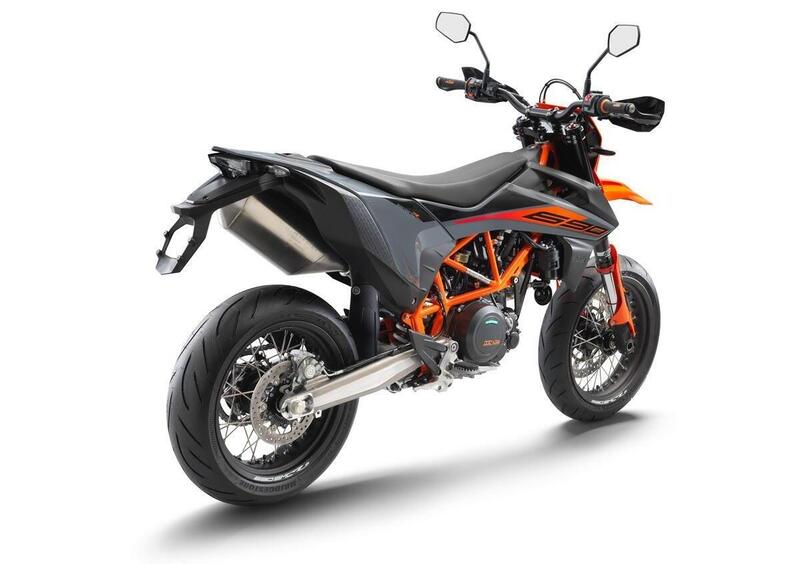 KTM 690 SMC R 690 SMC R (2021 - 22) (3)