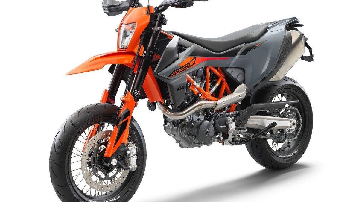 2020 Ktm Supermoto Ktm 690 Smc R Pareri Ktm 690 Smc R 2022