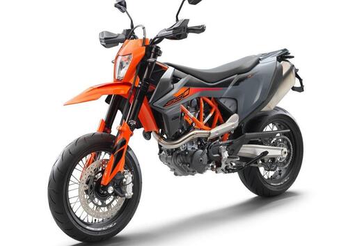 KTM 690 SMC R (2021 - 22)