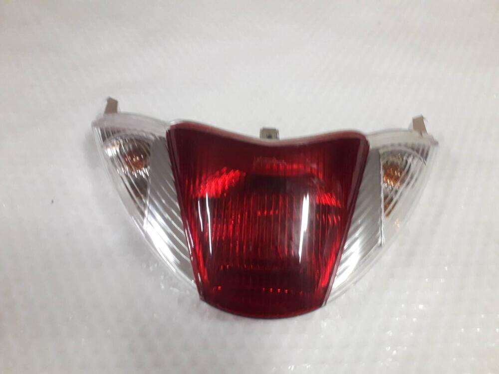 FARO POSTERIORE PIAGGIO LIBERTY .