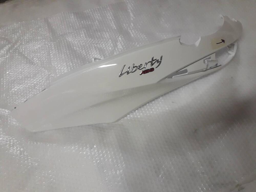 FIANCATA POSTERIORE SINISTRA PIAGGIO LIBERTY I GET