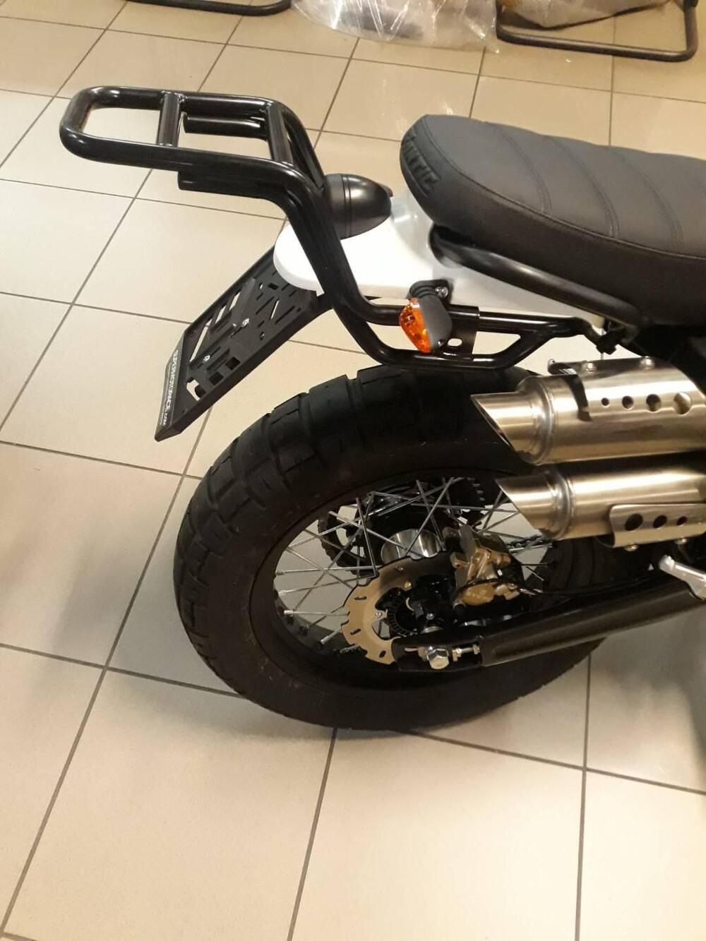 PORTAPACCHI GIVI CABALLERO SCRAMBLER (6)