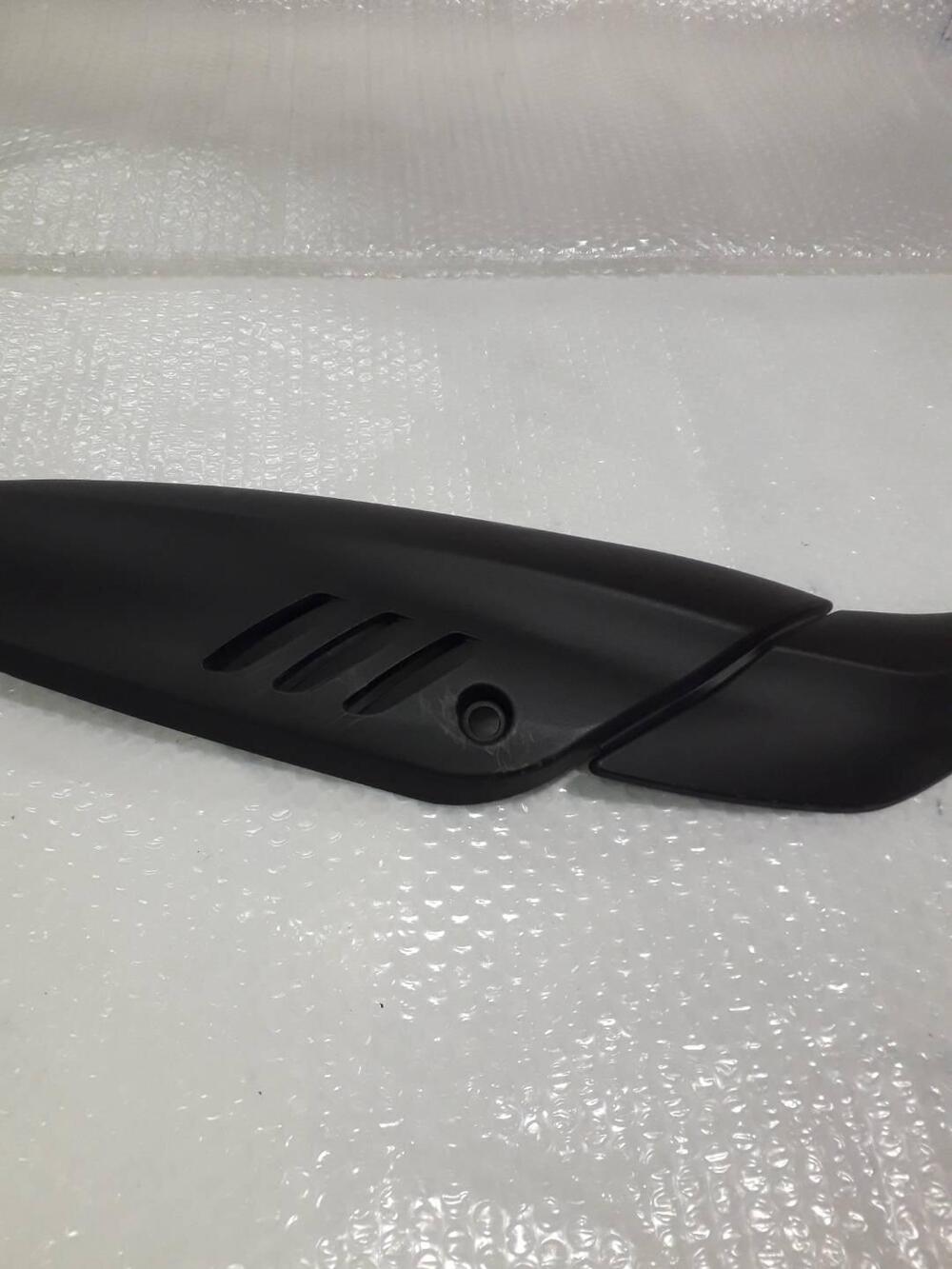 COPRIMARMITTA USATO PER PIAGGIO BEVERLY 300 (3)