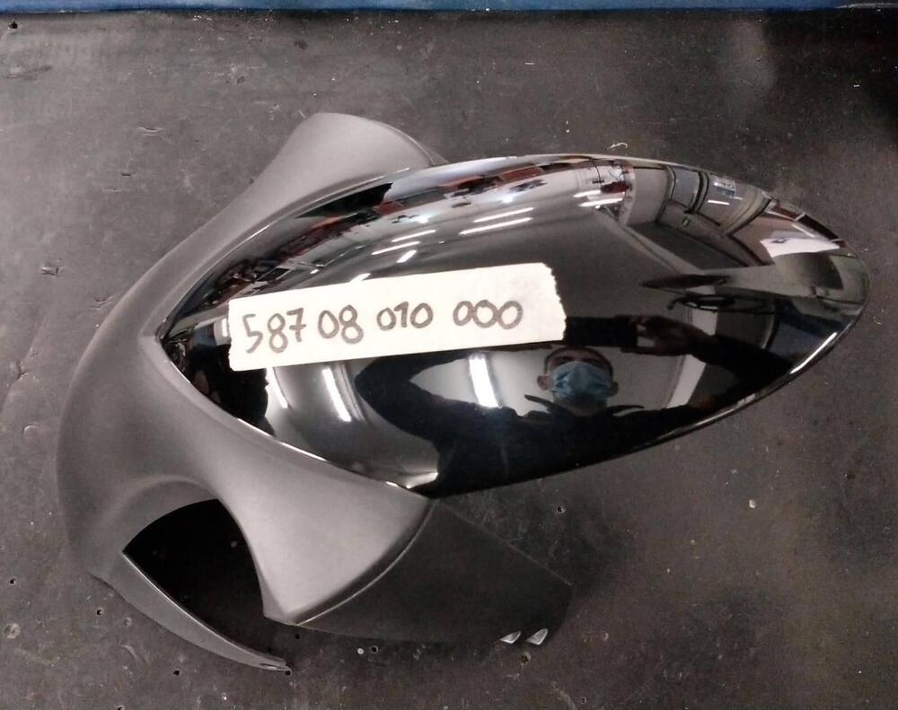 PARAFAGO ANTERIORE NERO Ktm