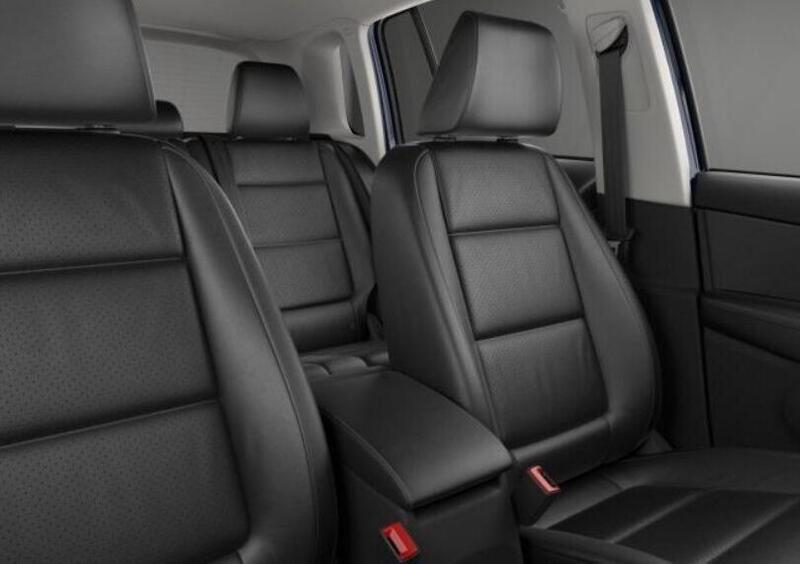 Volkswagen Tiguan (18)