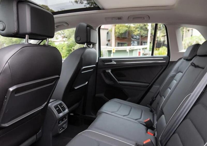Volkswagen Tiguan (13)