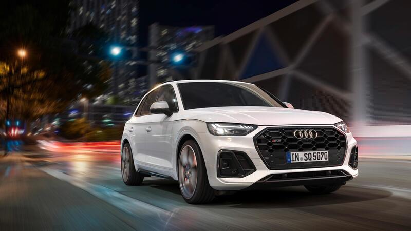 Audi SQ5 restyling, arriva il diesel da 341 CV