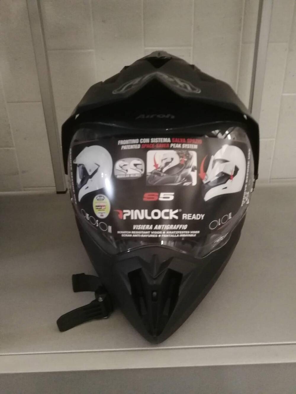 CASCO AIROH S5 COLOR BLACK MATT (8)