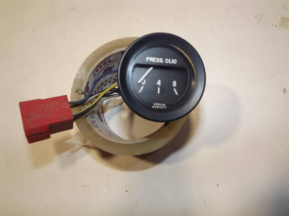 contachilometri e contagiri vari Suzuki