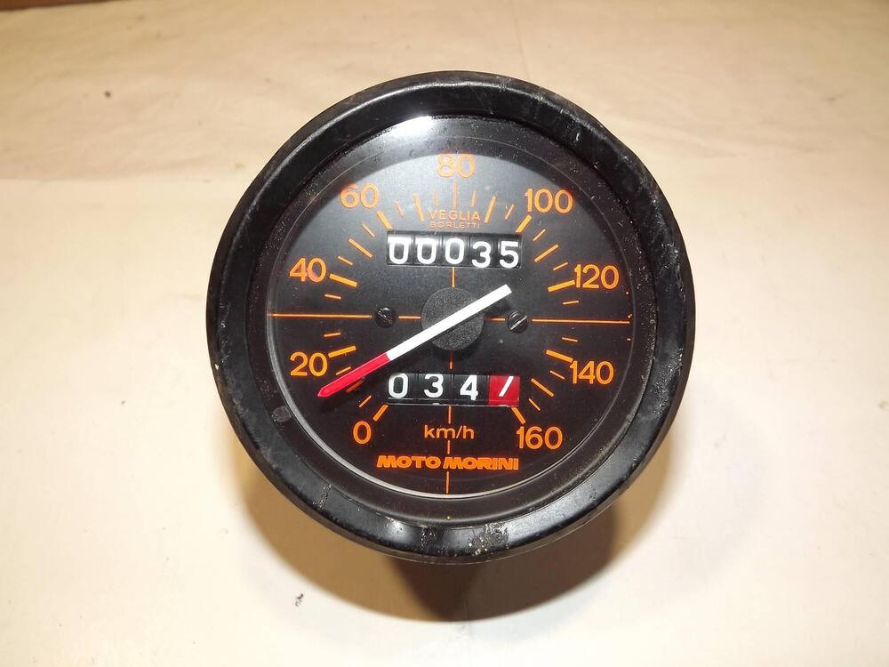 contachilometri e contagiri vari Suzuki (20)