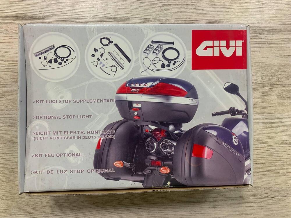 KIT LUCI BAULETTO GIVI (6)