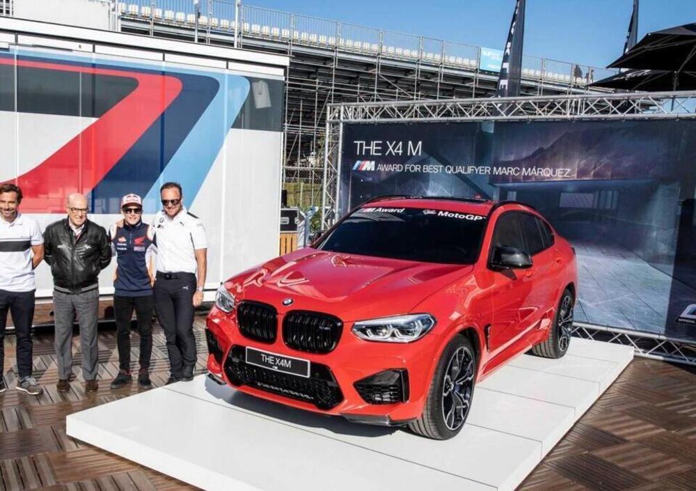 Marc Marquez ha regalato macchine per 800.000&euro;: ecco le 7 BMW del miglior poleman