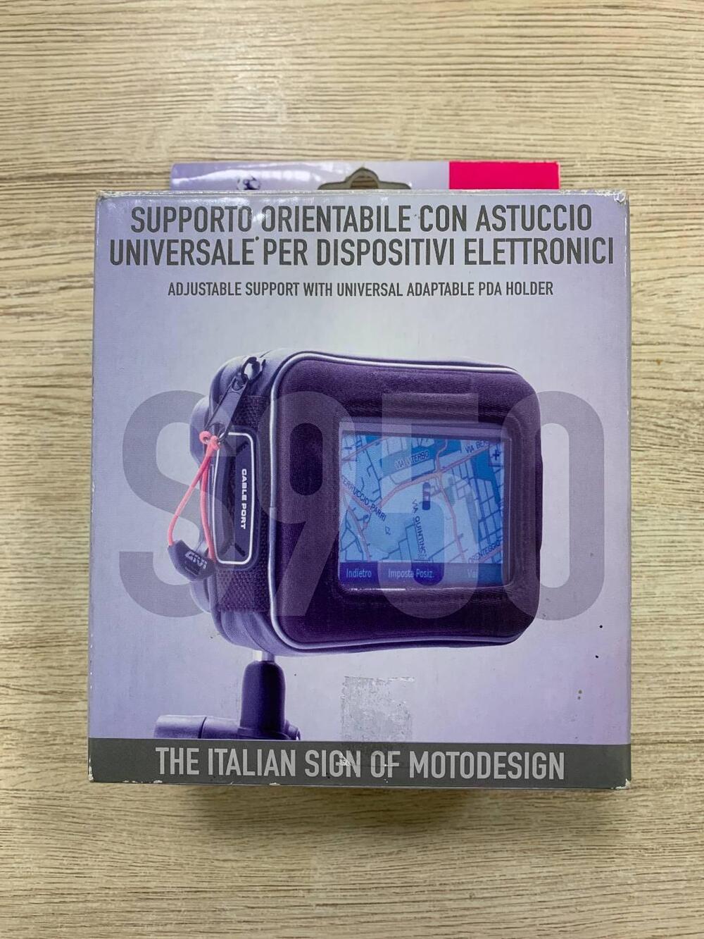 PORTANAVIGATORE UNIVERSALE Givi