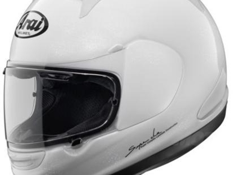 Nuovo casco Arai Quantum ST