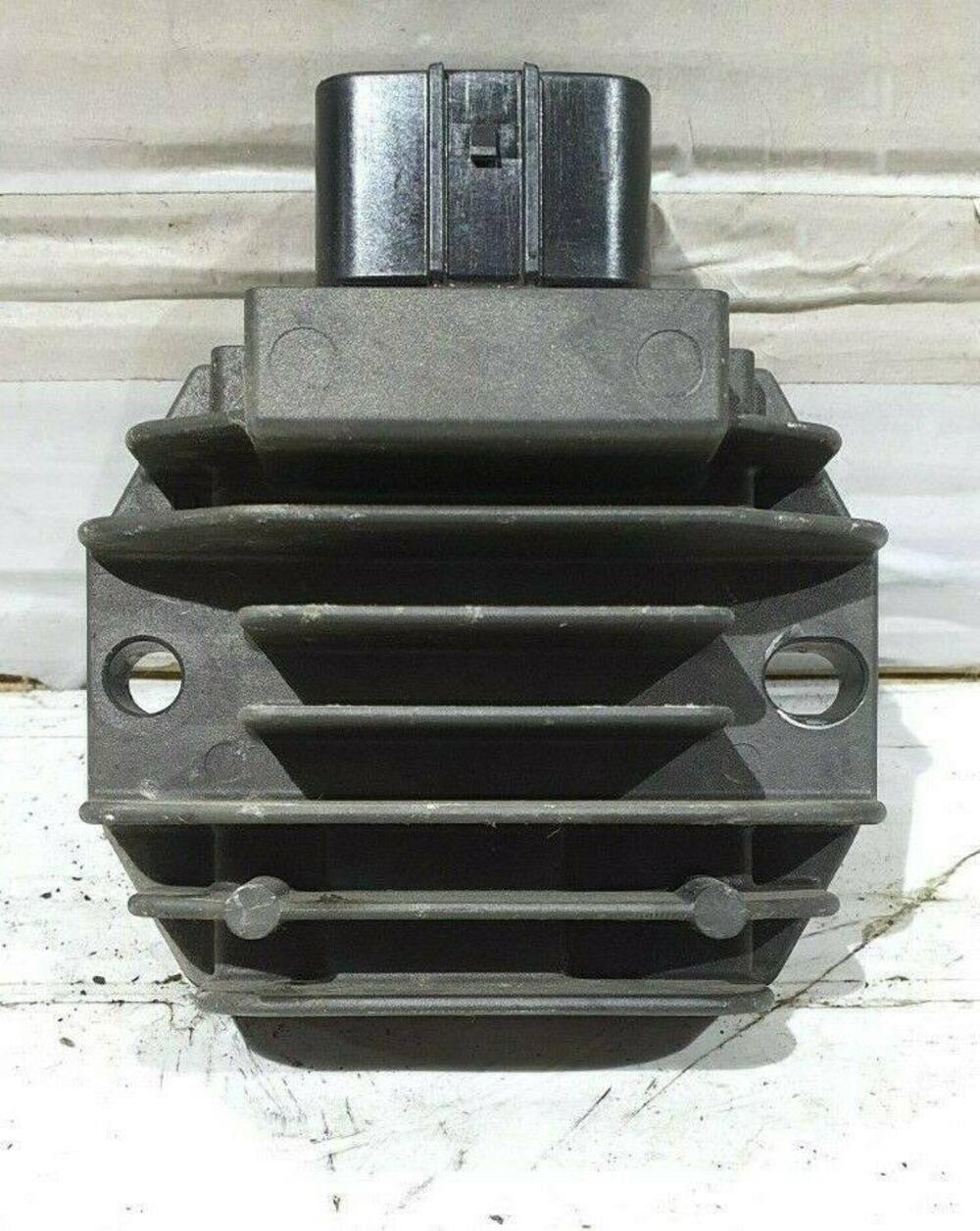 Regolatore di tensione 1090 ktm codice 60311034000