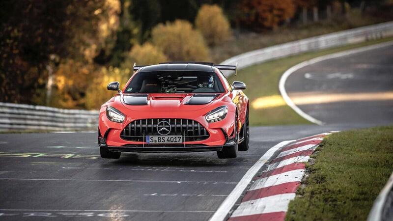 Mercedes-AMG GT Black Series: la vettura di serie pi&ugrave; veloce sul Nurburgring [Video]