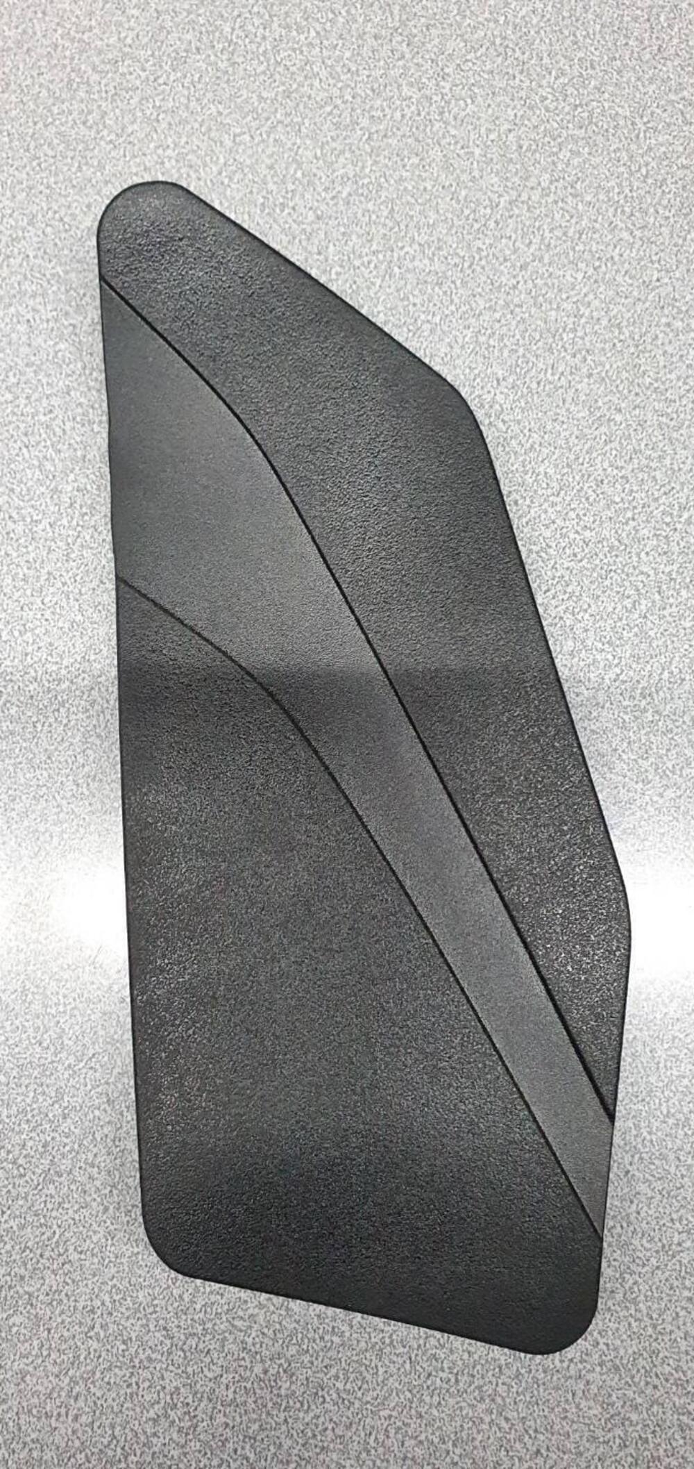 OFFERTA!TAPPETINO SINISTRO YAMAHA XMAX 125-300-400