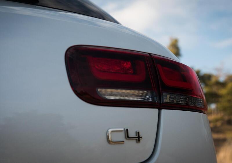 Citroen C4 Cactus (2014-21) (22)