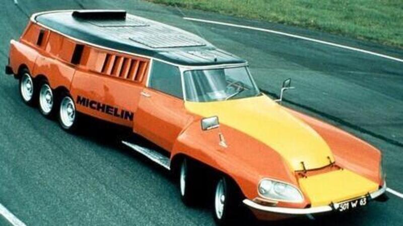 Michelin e Citroen in pista con l&rsquo;auto bimotore a ruote dispari: 11 gomme e 16 cilindri per la Mille Pattes [video]
