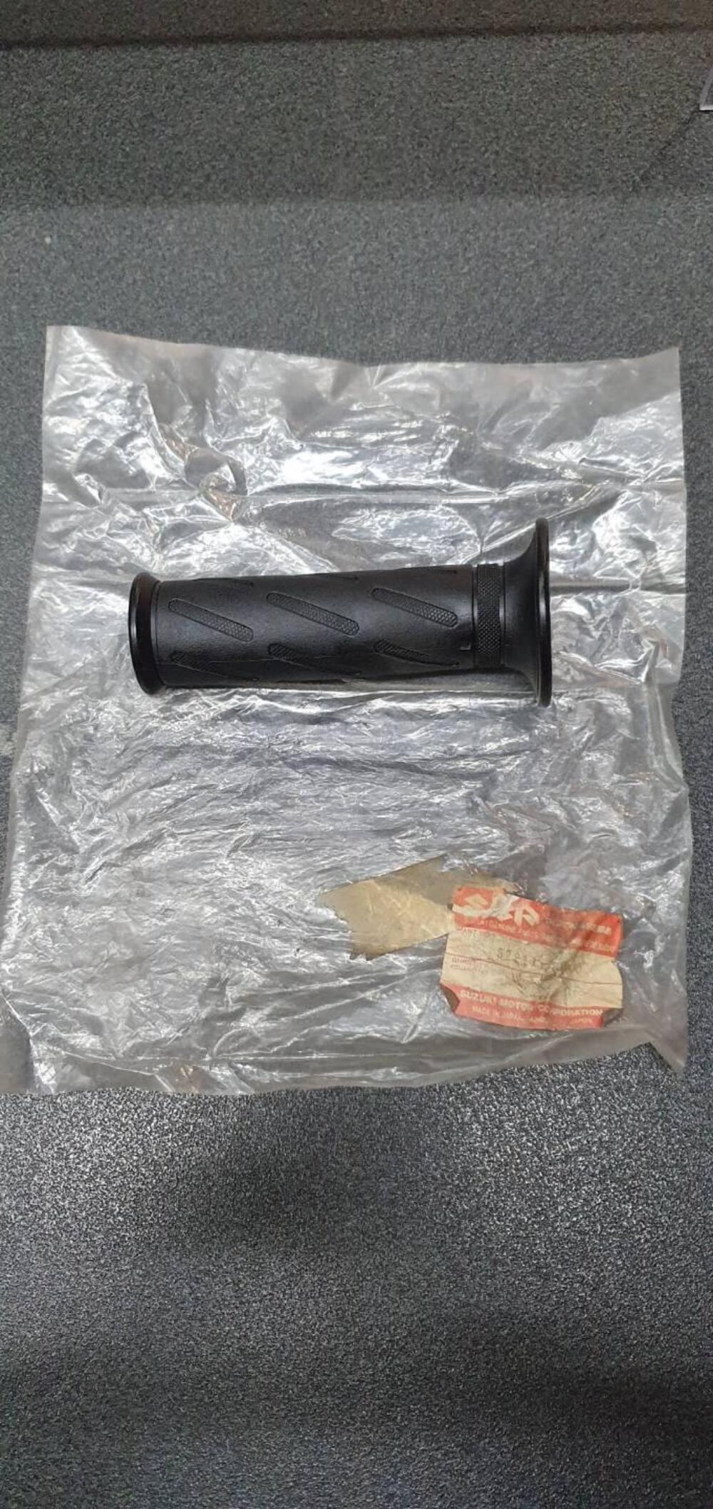 MANOPOLA SINISTRA SUZUKI PER GSXR - RG- RF