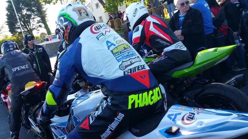 Tourist Trophy 2016: il live della gara Superbike