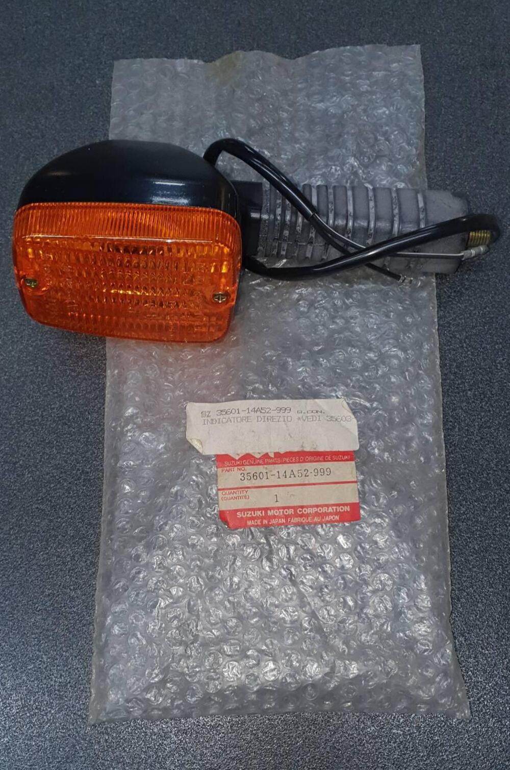 FRECCIA INDICATORE DIREZIONE SUZUKI PER DR 650