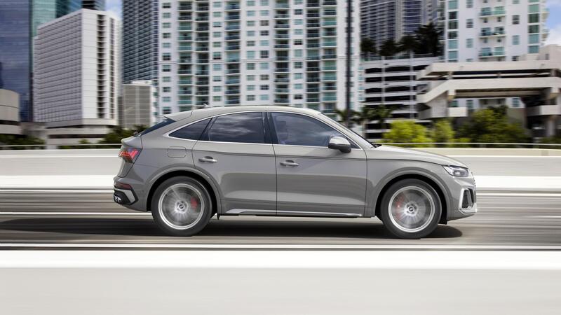 Audi SQ5 Sportback TDI, diesel da 341 CV per il SUV coup&eacute;