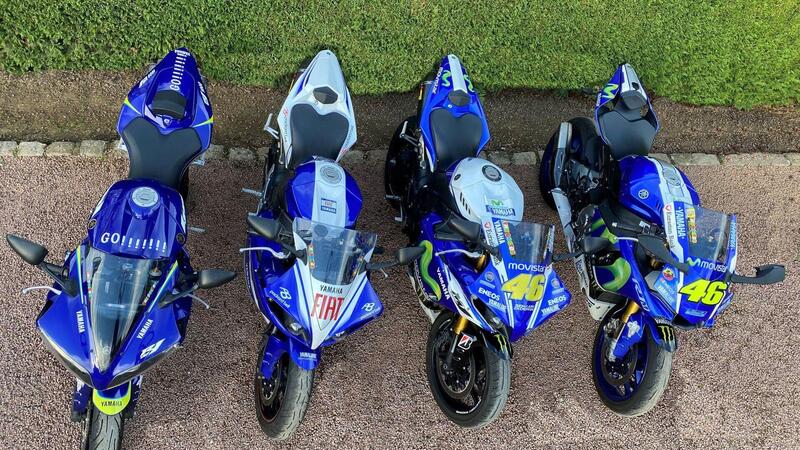 Quattro Yamaha YZF-R1 &quot;Rossi replica&quot; all&#039;asta