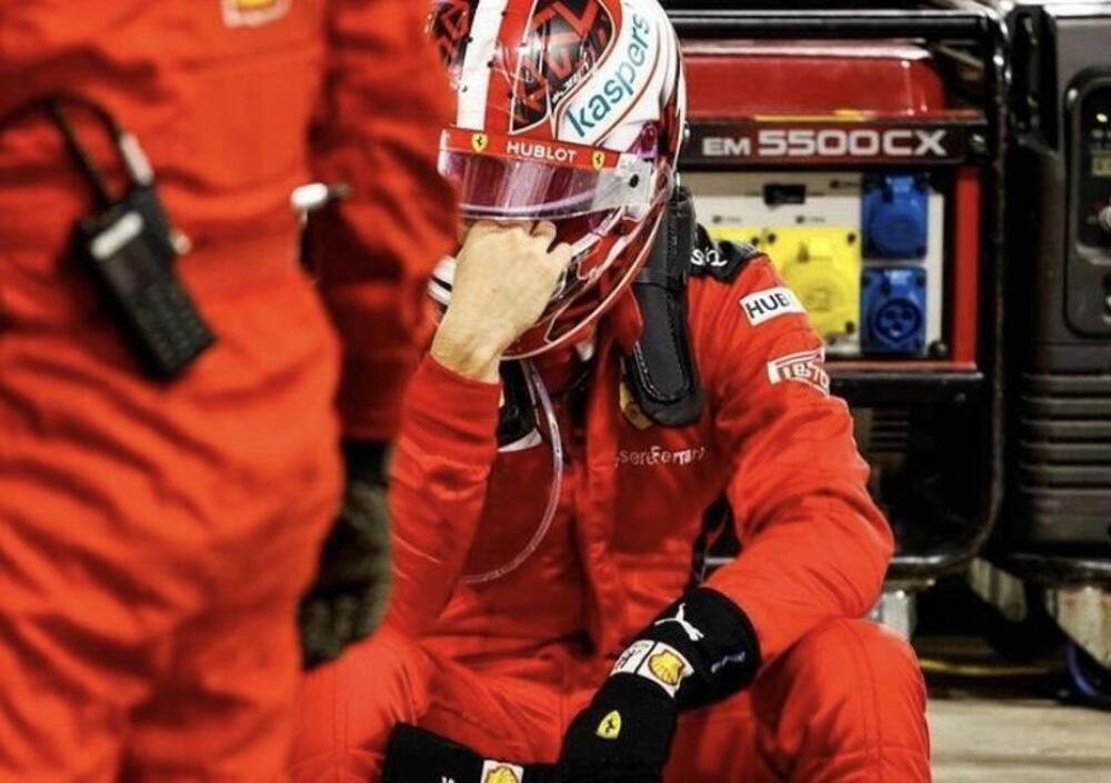 Incidente Grosjean, il team radio sconvolto di Leclerc: &quot;Ditemi qualcosa, vi prego&quot;