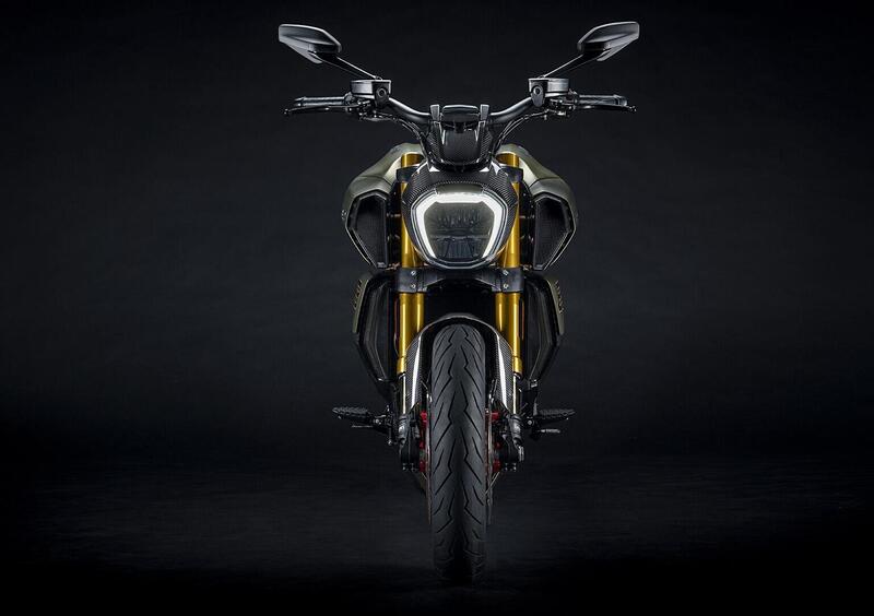 Ducati Diavel 1260 Diavel 1260 Lamborghini (2021) (3)