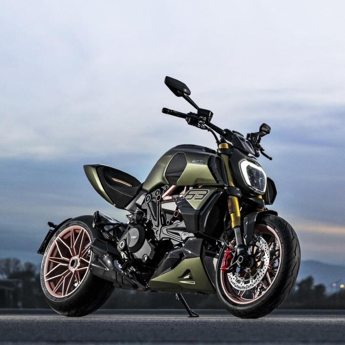 Ducati Diavel 1260 Lamborghini (2021)