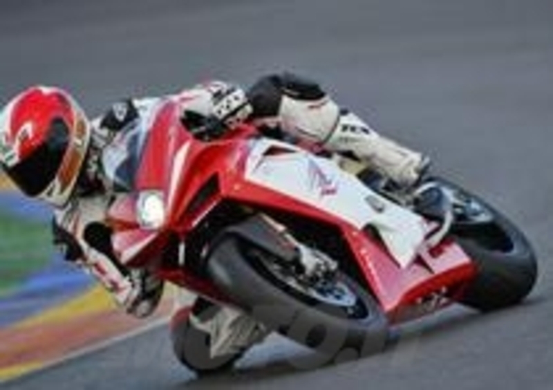 MV Agusta F4 e F4RR 2013