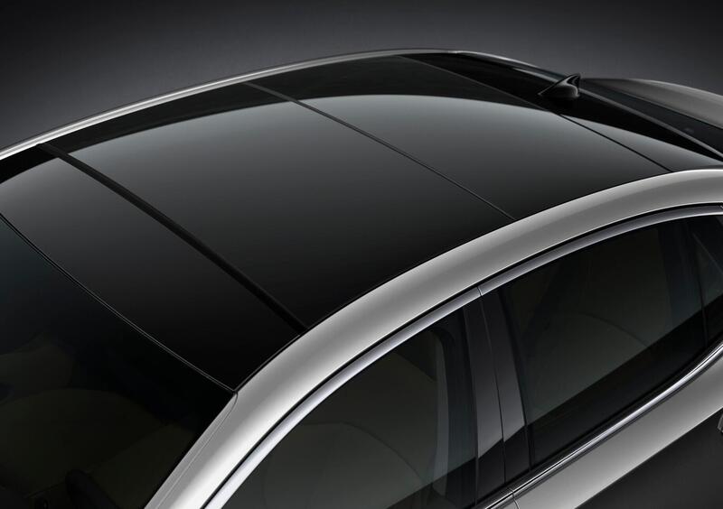 Lexus LS (2017-->>) (23)