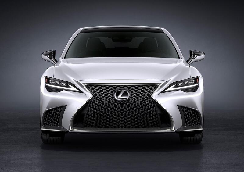 Lexus LS (2017-->>) (3)