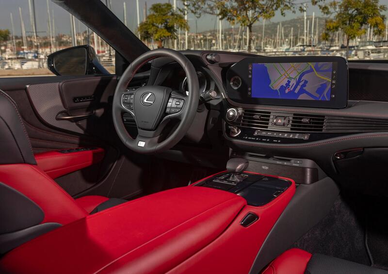 Lexus LS (2017-->>) (19)