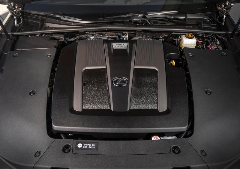 Lexus LS (2017-->>) (25)