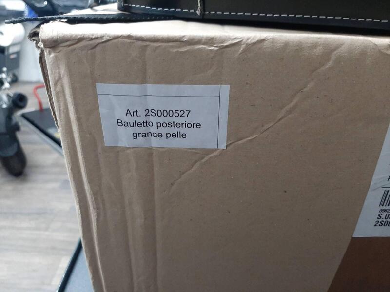 MOTO GUZZI BAULETTO 30LT PELLE