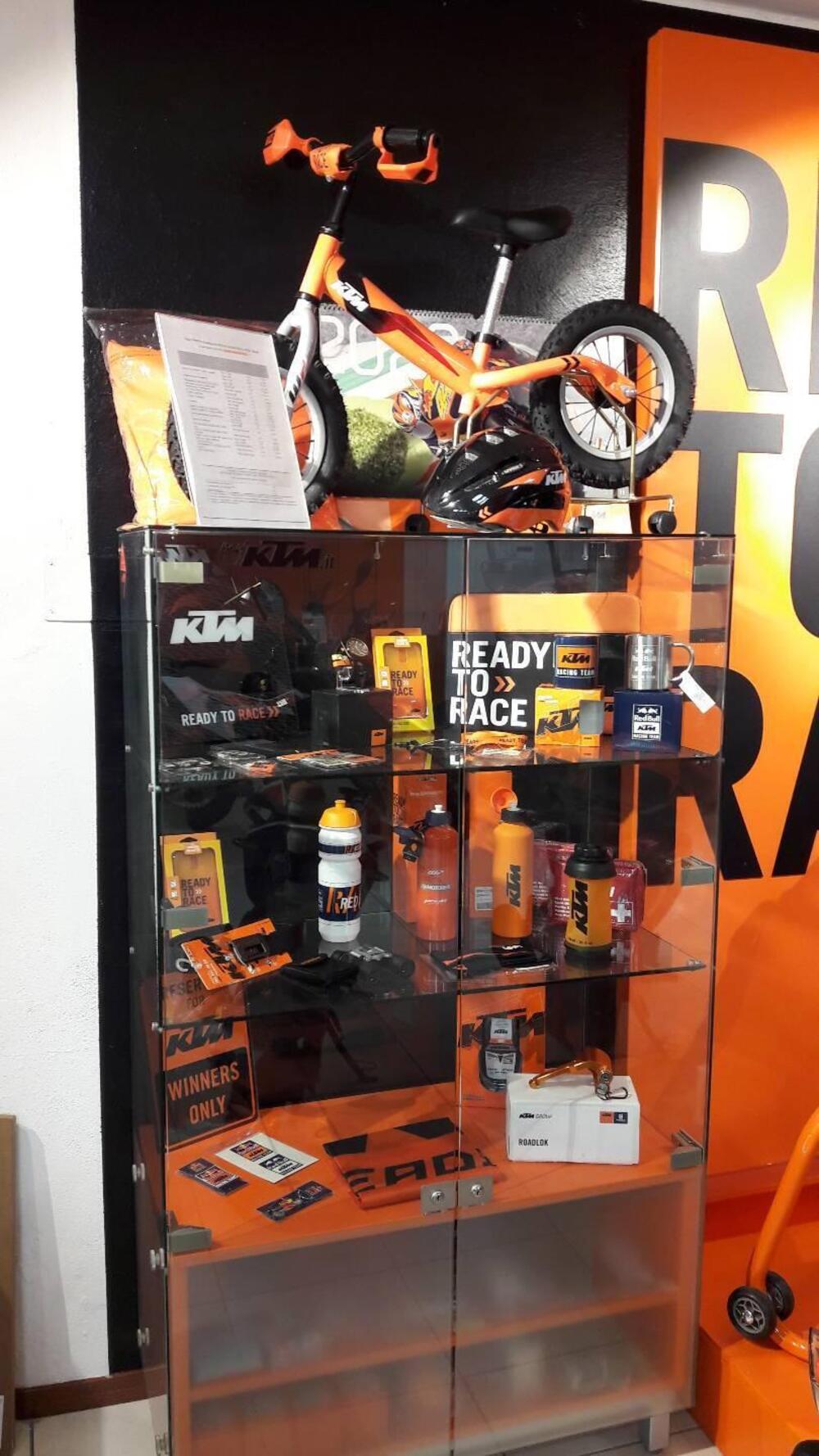 KTM Gadgets ed accessori del catalogo ufficiale (2)