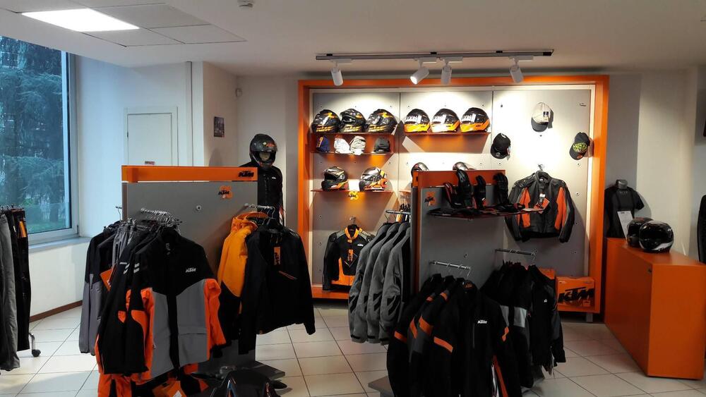 KTM scontato Abbigliamento ,Casual e Gadgets (7)