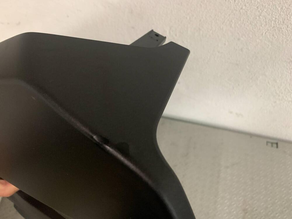 Carena lato SX anteriore HONDA FORZA 125-300 NERO (6)