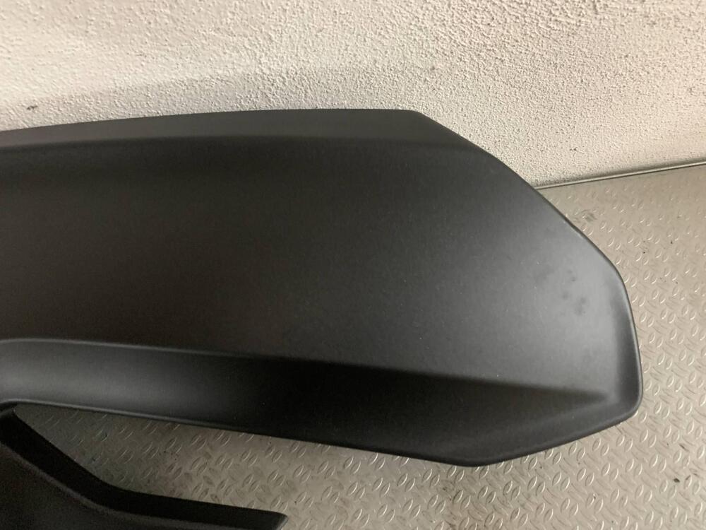 Carena lato SX anteriore HONDA FORZA 125-300 NERO (7)